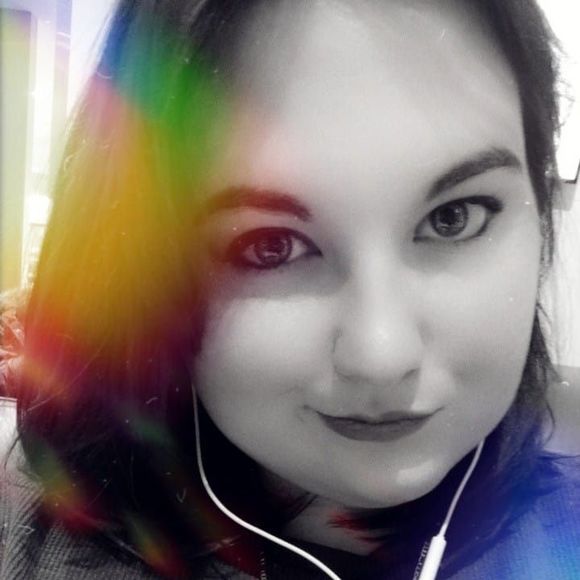 Meet your Posher, Laurianne - Picture 1 of 1